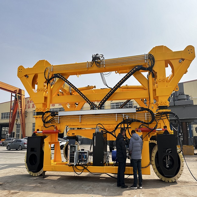 跨运车13.jpg