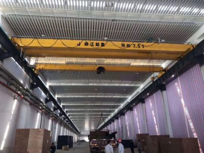 欧式起重机3.jpg 欧式起重机3.jpg