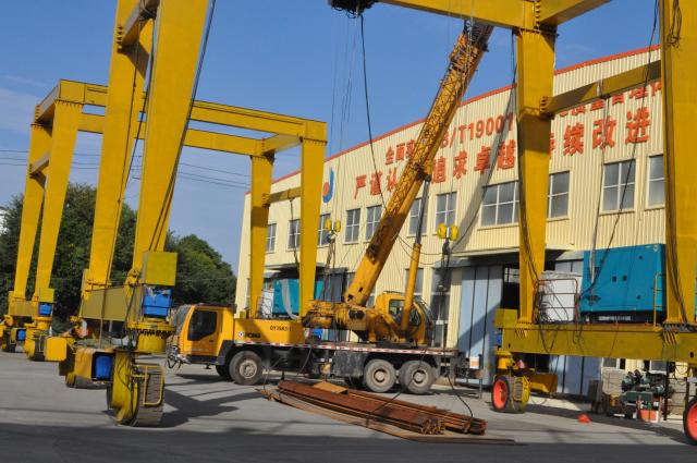 轮胎龙门吊1.jpg