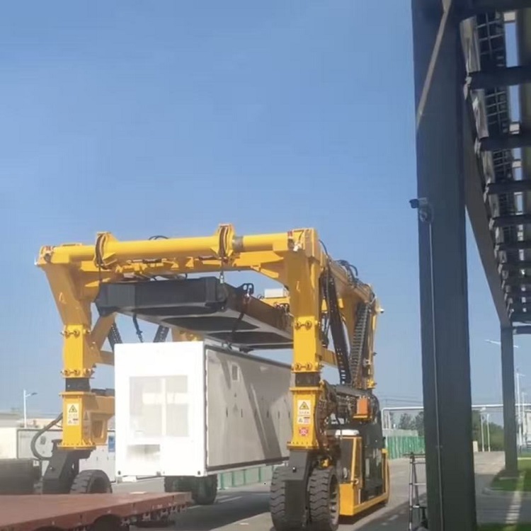跨运车12.jpg 跨运车12.jpg